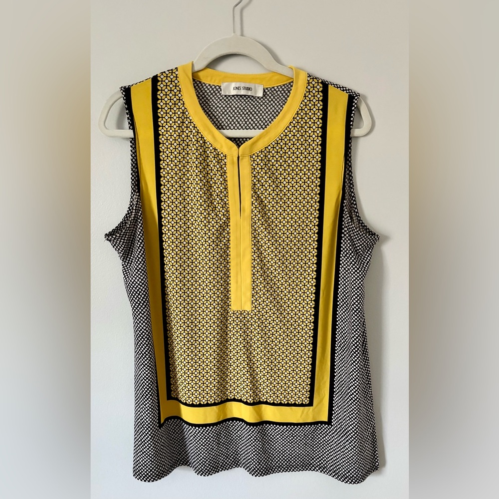 ❤️ Jones Studio Sleeveless Blouse size L